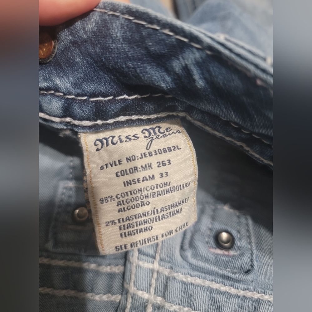 Bootcut Miss Me Jean Size 26 Inseam 33 Fleur De Lis Rhinestone Jewel Pockets - Picture 3 of 12